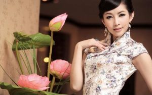 一面对女友就紧张,导致相处尴尬,咋解决呢 1