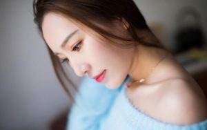 男朋友和异性住同一个房间正常吗 1
