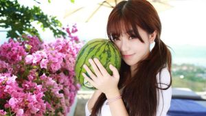 与女同事暧昧,表白后她只想做朋友,我还有戏吗 1