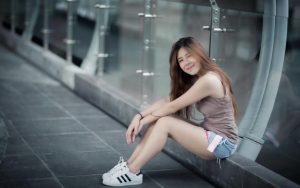 我出轨回归家庭,老公一直放不下,我到底该咋办呀 1