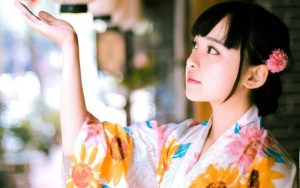 老公一直给前妻转钱正常吗 1