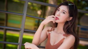 我总心慌且胡思乱想,自卑嫉妒还后悔,咋解决问题呢 1