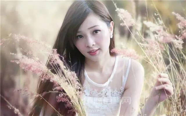 跪舔与真爱有什么区别？让你不再错把跪舔当深情-第1张图片-情感百科_恋爱技巧_男女网恋_恋爱攻略_婚姻资讯_婚内出轨_情感百科之家