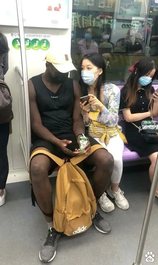 巴西牛排事件：从大连工大女主黄婷和乌克兰电竞选手Zeus偷情开房反应了社会上哪些情况？-第11张图片-情感百科_恋爱技巧_男女网恋_恋爱攻略_婚姻资讯_婚内出轨_情感百科之家