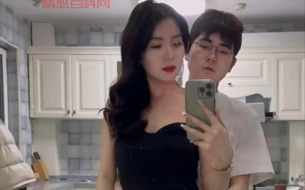 最猛的年纪遇到最猛的她是什么意思?-第1张图片-情感百科_恋爱技巧_男女网恋_恋爱攻略_婚姻资讯_婚内出轨_情感百科之家