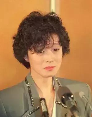 情感分析：女神为何甘愿被渣男毁掉一生？_情感
