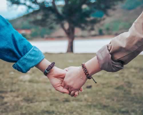 如何破解亲密关系中独立与依赖的冲突？_情感
