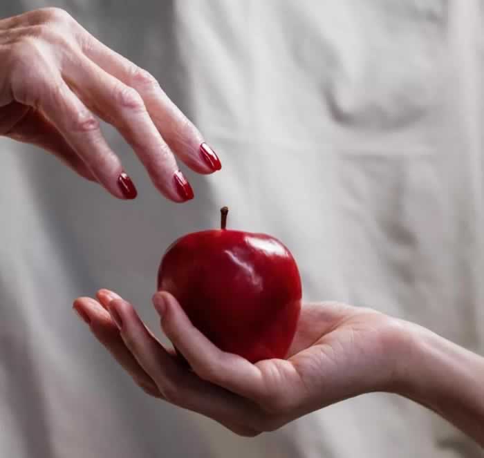 《Maturitas》杂志：进入更年期的女人更容易抑郁？_情感