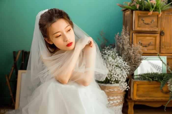 古人云：“宁娶寡妇，不娶生妻”，“生妻”是指哪一种女人？_情感