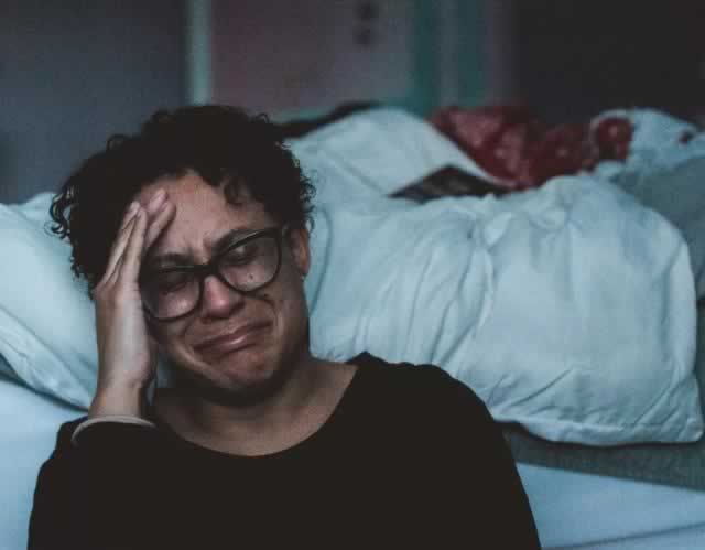 男人悄无声息的情绪失控，是人生崩溃的开始_情感