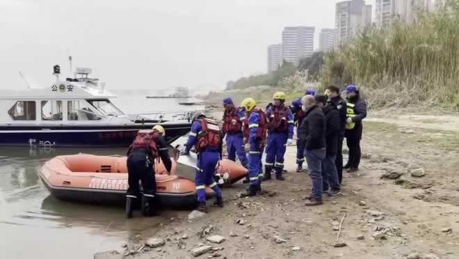 男人的三十岁是道坎，女人要珍惜_情感