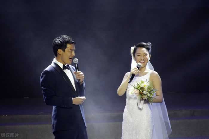 周迅官宣离婚背后，是无数人在婚姻里想要的安全感_情感
