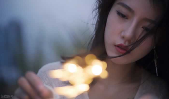 30岁之后的女人，如何套住男人的心？3个技巧保持吸引力_情感