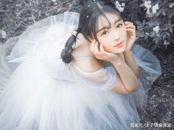 异地恋，聊天没话题怎么办？_情感