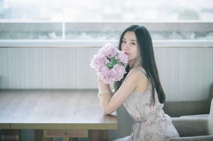 婚姻平淡期，女人哪些行为会让男人再次动心？_情感