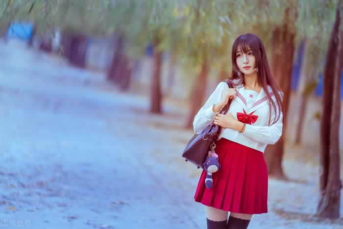 夫妻分居两地，如何解决距离危机？剖析男人分开时候的想法_情感
