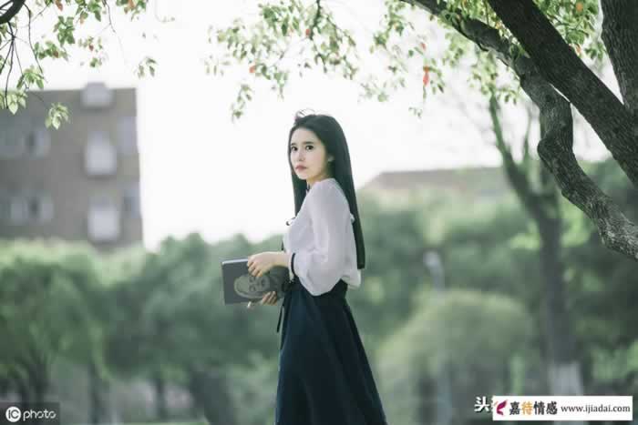 老公出轨一个处处不如我的女生，他这是什么心理_情感