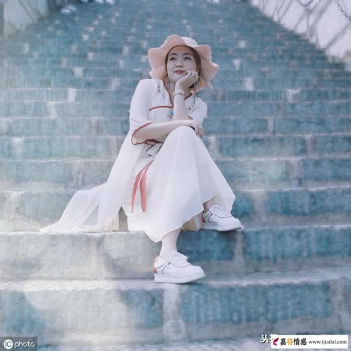 老公出轨后，我打电话给第三者，希望她不要破坏我的家庭_情感
