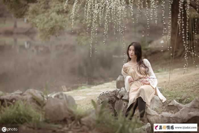 我老公出轨了一个被家暴的女人，因为觉得她太可怜了_情感