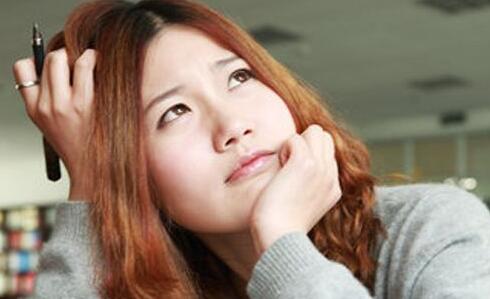 狮子座女生生气了怎么哄？你需要找准哄的时机_情感