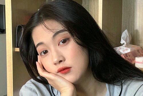 狮子座女喜欢一个人的表现，变得不像她本人_情感
