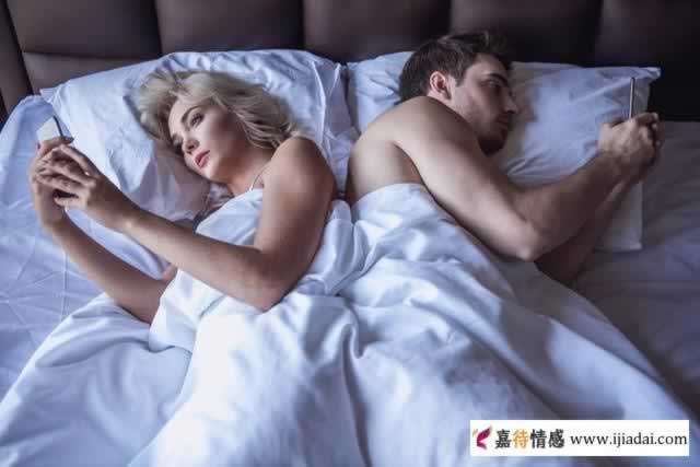 五六十岁的老公出轨怎么办 五十多岁的老公出轨，妻子该怎么办？_情感