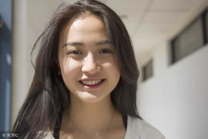 分手后不知道怎么再次联系上对方，学会“三三三聊天法”保你挽回_情感