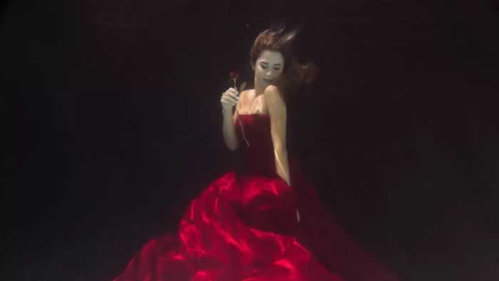 为什么渣男那么坏，姑娘们还拼命爱？！为了填补心理缺陷……_情感