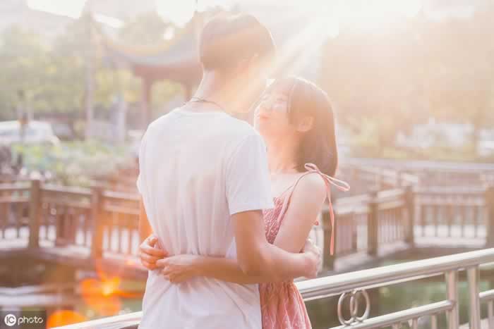 你苦苦哀求”TA回来，为什么不起作用？原因在这里_情感