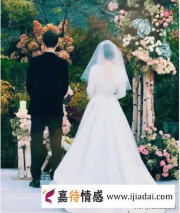 老公出轨活得委屈压抑，“你什么时候变得那么懦弱怕事？”_情感