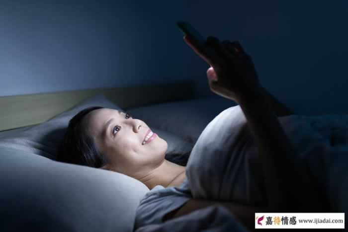 婚后女人会有哪些出轨信号？老公如何辨别？_情感