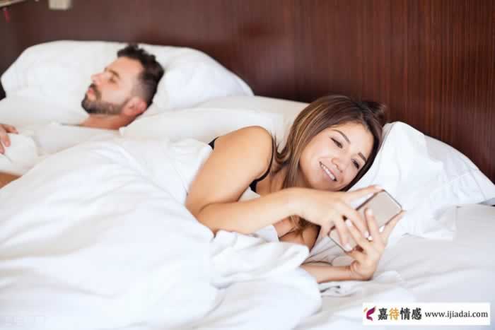 婚后女人会有哪些出轨信号？老公如何辨别？_情感