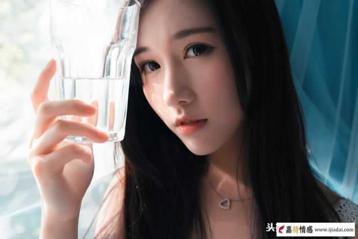 男人眼里的魅力女神是怎么样？如何成为男人心中的女神？_情感