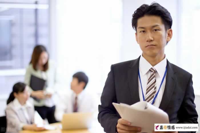 出轨同事的人是什么心理？_情感