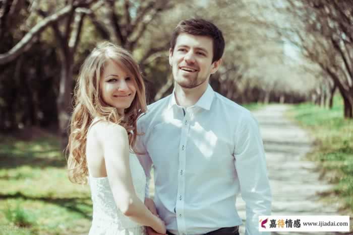 已婚男人对小三会动真心吗?都有哪些行为和表现呢?_情感
