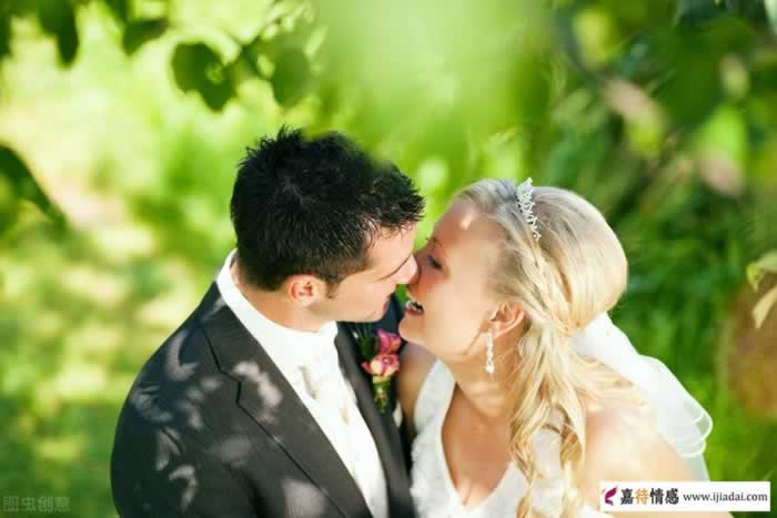 再婚父母是怎么影响她的婚姻关系？_情感
