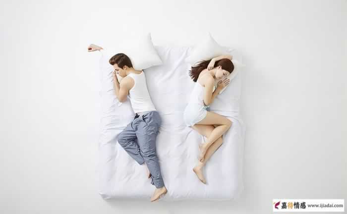 为什么小三会找上原配，逼着原配离婚？这才是真实的原因！_情感