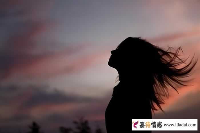 小三不纠缠不闹着上位，出轨男人死活不肯断，是因为这三个原因_情感