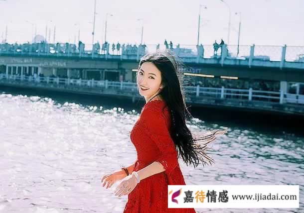 男女交往，两人最容易“来电”的瞬间，男生千万别错过_情感