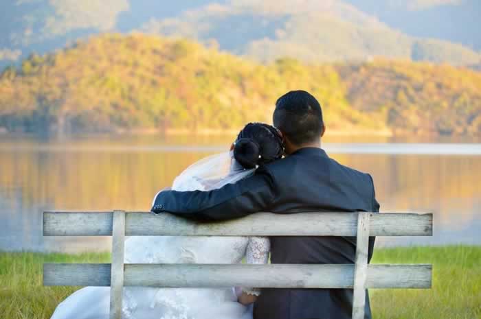 原配焦虑：结婚多年却遭遇婚外情，不知道婚姻如何继续下去_情感