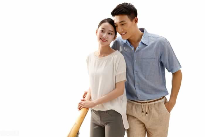 出轨男人选择离婚后，他才明白一个道理：离婚对他不是一种成全_情感
