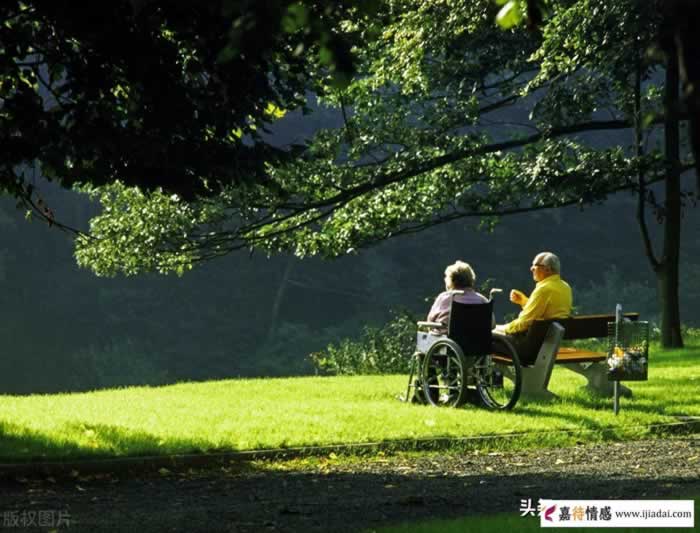 男人态度冷淡，越来越不主动？别让害怕毁掉了最初的热情_情感