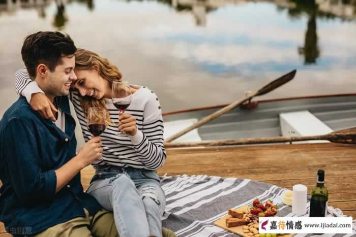 中年女人的进退两难:复婚是重启幸福,还是重蹈覆辙?_情感