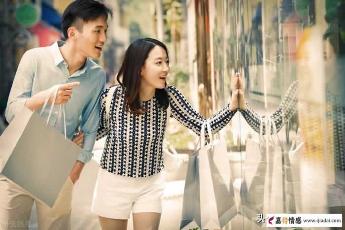 中年女人的进退两难:复婚是重启幸福,还是重蹈覆辙?_情感
