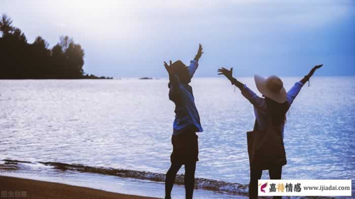 男人压力暗藏汹涌？妻子高情商做法：给男人的心灵做“SPA”_情感