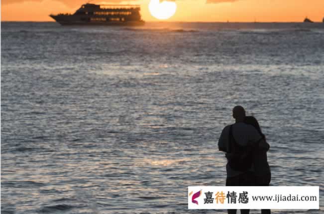 面对伤害过你的男人，你的纵容，让他肆无忌惮_情感
