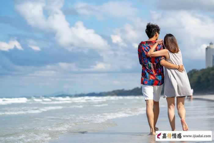 为什么你那么“贤妻良母”，却丝毫抓不住男人心？别拿付出当锁链_情感
