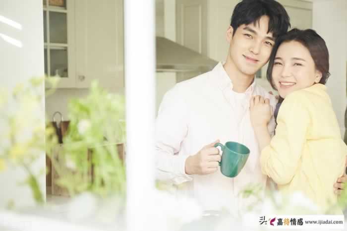 中年婚姻危机的根源：夫妻对彼此丧失兴趣，不是因为钱就是因为爱_情感