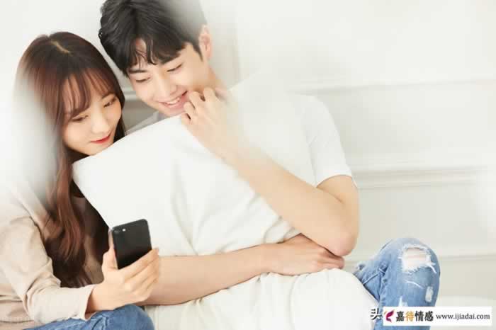 为什么男人对你在乎的事,表现得若无其事?其实并不是不爱了_情感