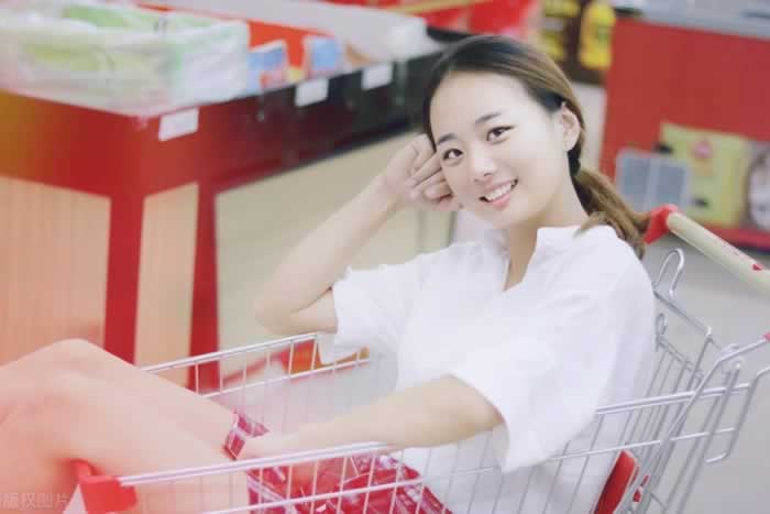 女人吃醋了，会有哪些表现？_情感